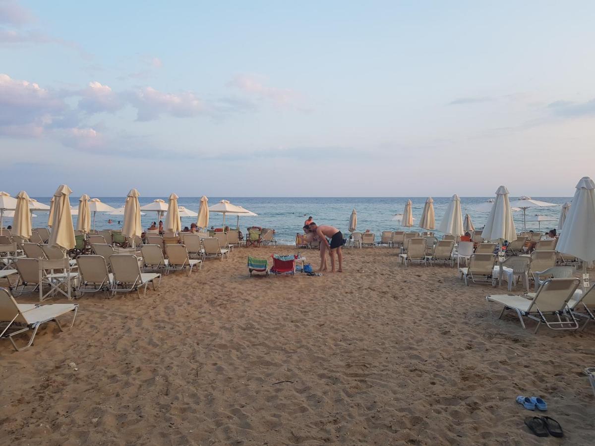 Rustic By The Sea Apartment Flogita Bagian luar foto