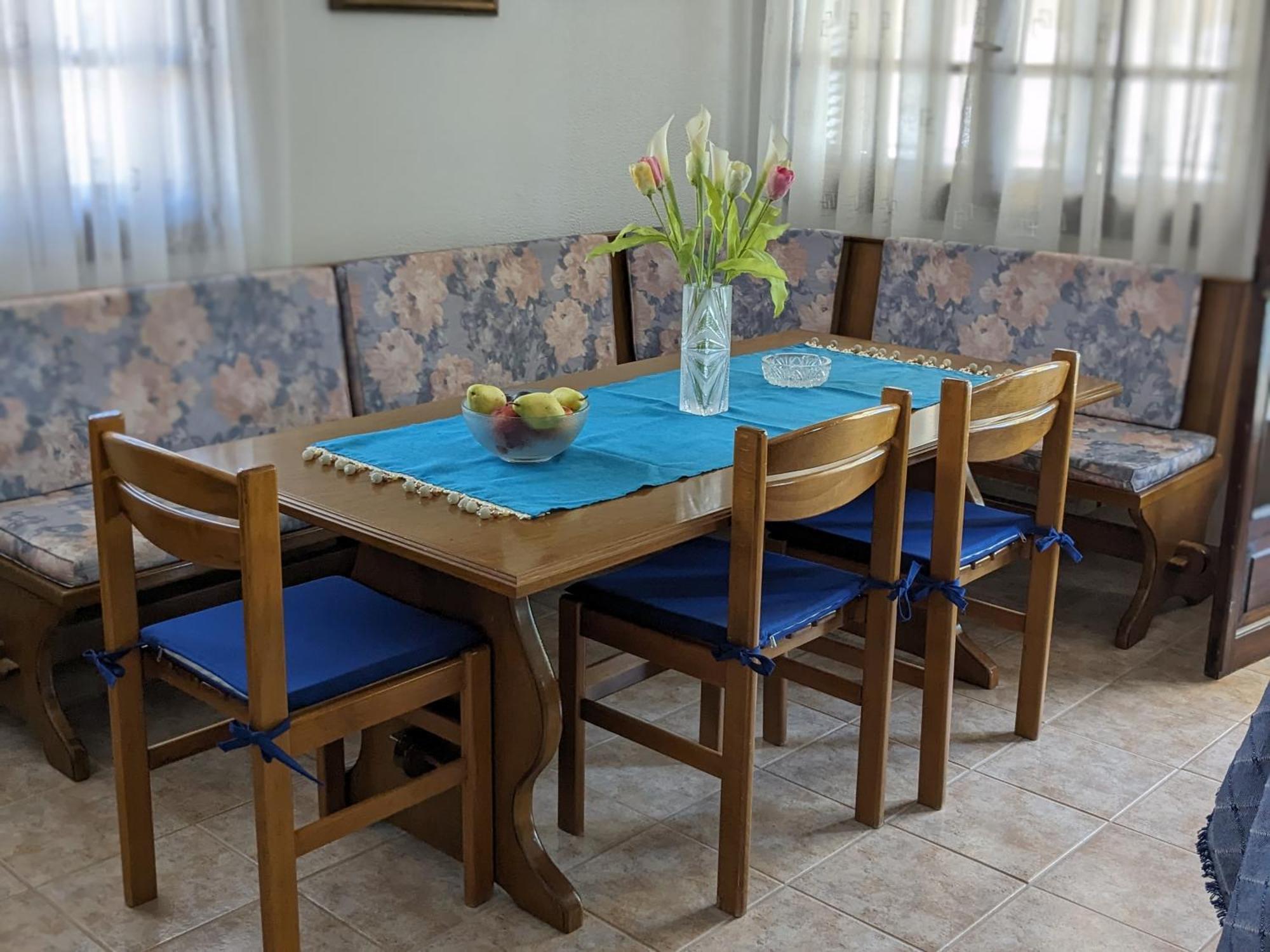 Rustic By The Sea Apartment Flogita Bagian luar foto